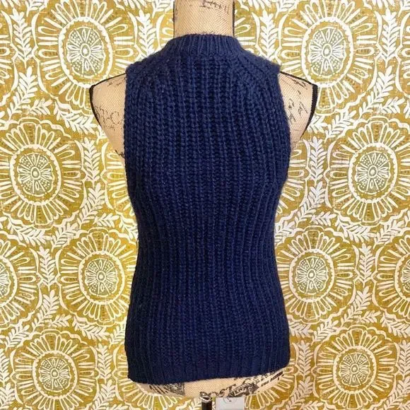 Stine Goya Annemarie Chunky Knit Sleeveless Vest in Navy size XS - Picture 8 of 11